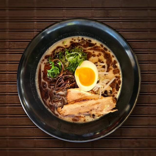 Kuro.
